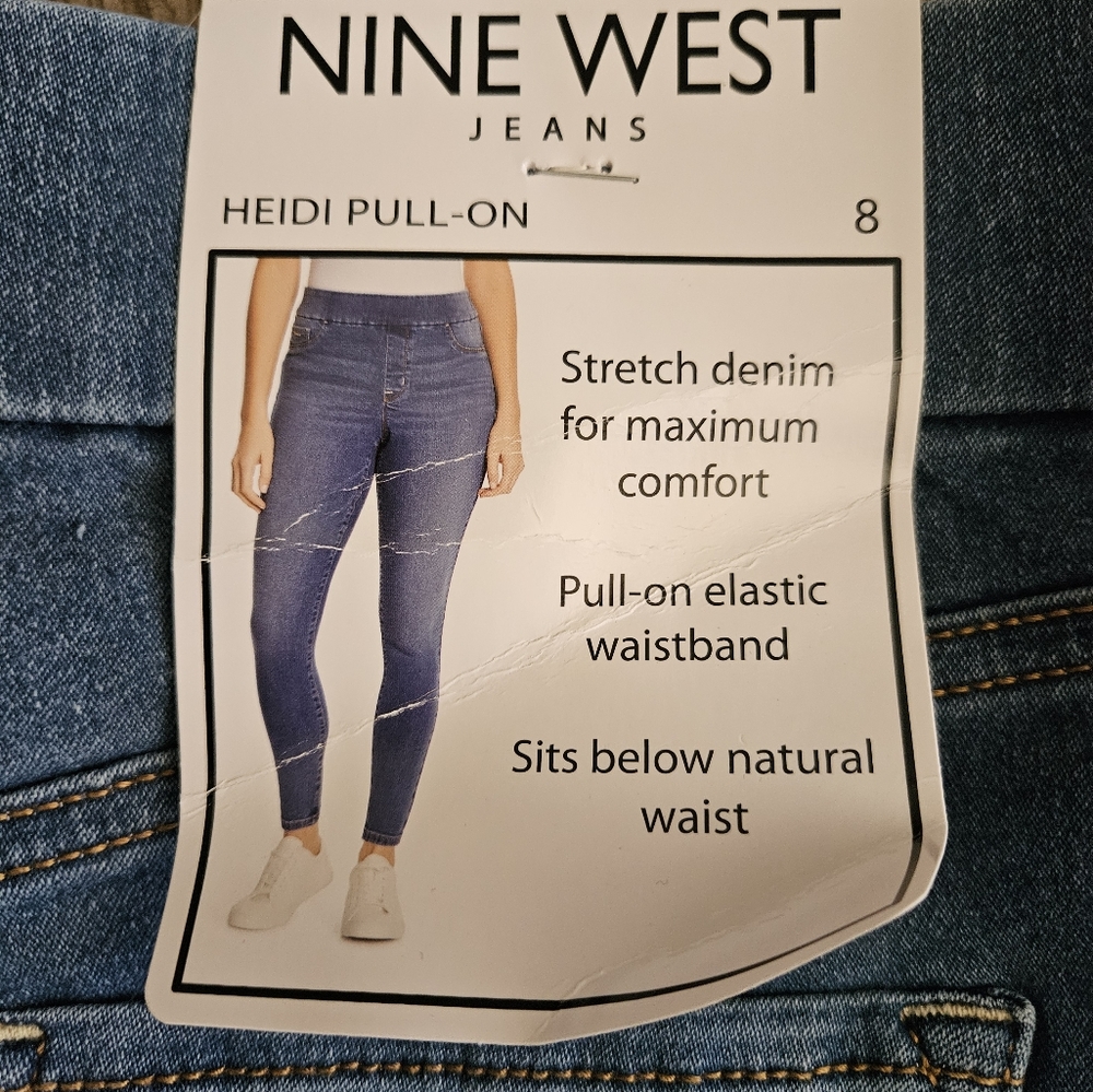 Nine west pull on jeans size 8